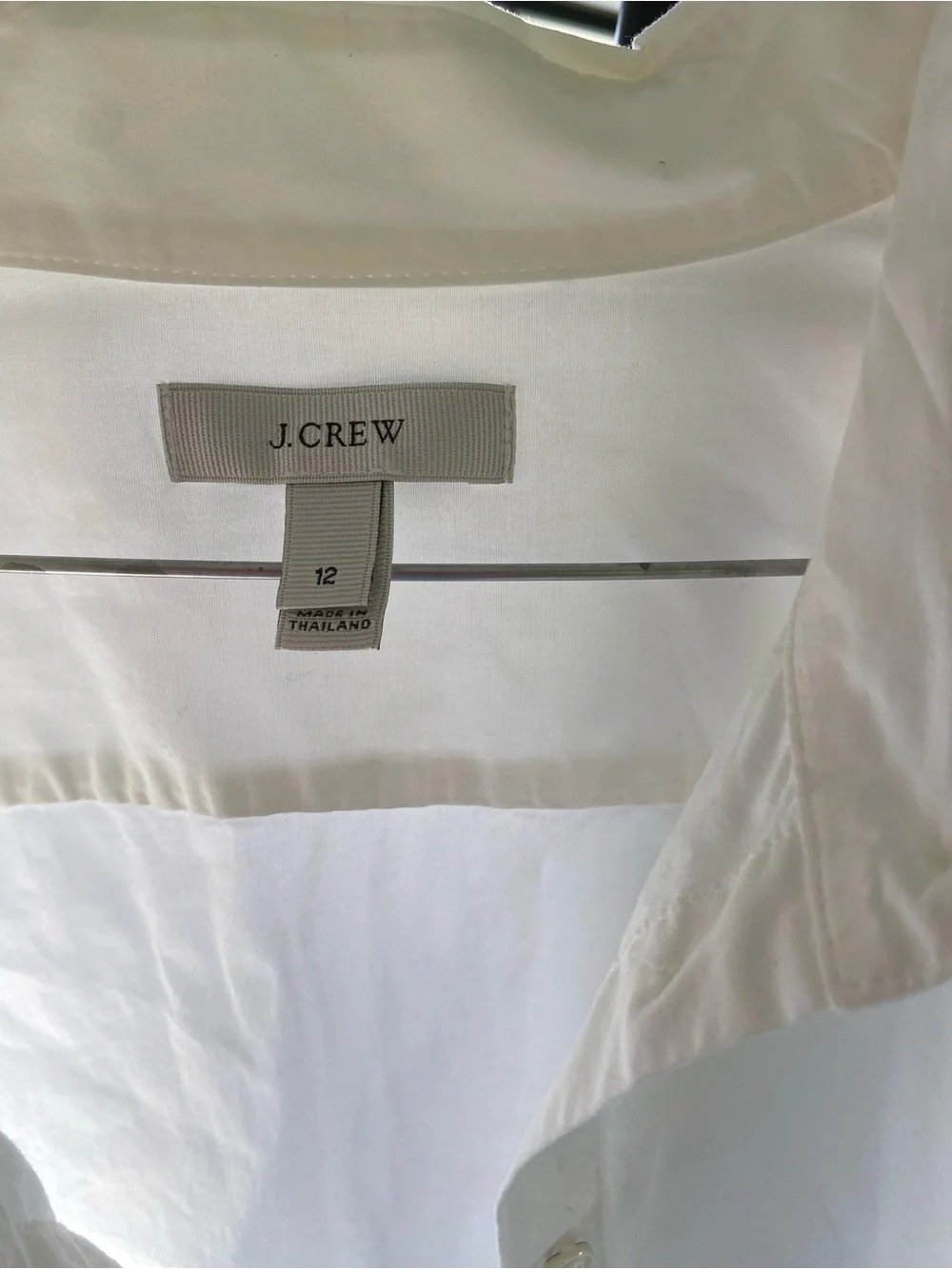 J. Crew women’s White Long-Sleeve Button-Up Dress Shirt - Picture 2 of 2
